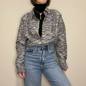 Vintage Gray Zebra Button Up Print Shirt 00's